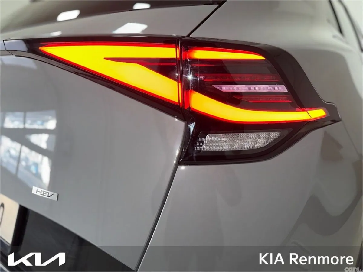 Kia Sportage MPV, Petrol Hybrid, 2025, Grey