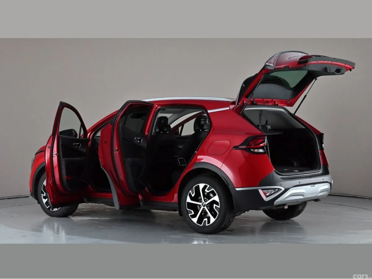Kia Sportage SUV, Diesel Hybrid, 2023, Red