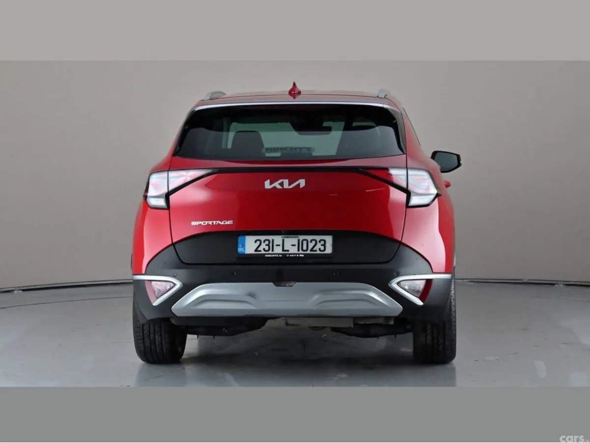 Kia Sportage SUV, Diesel Hybrid, 2023, Red