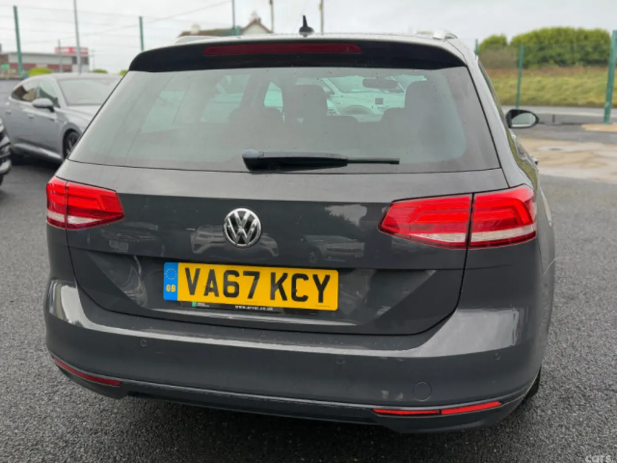 Volkswagen Passat Estate, Diesel, 2018, Grey
