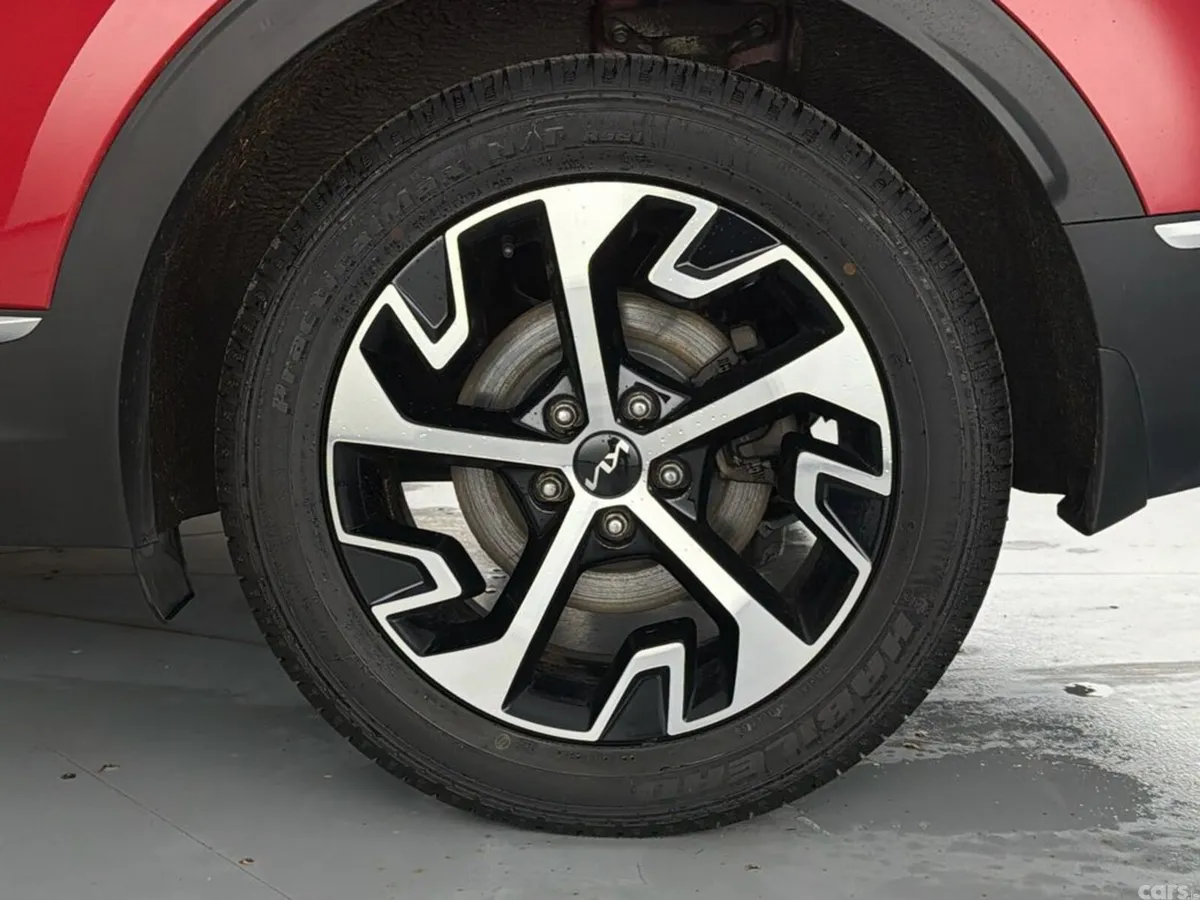 Kia Sportage SUV, Diesel Hybrid, 2023, Red