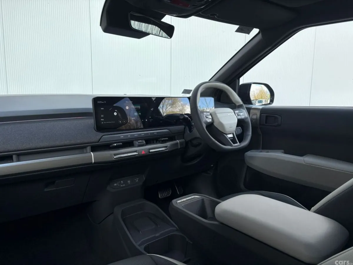 Kia EV3 Hatchback, Electric, 2027, Black
