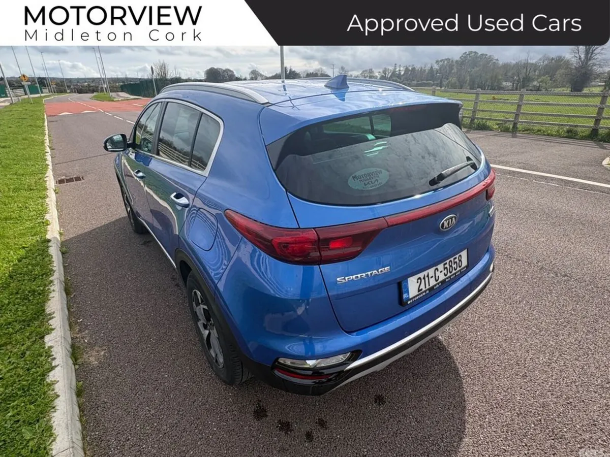 Kia Sportage SUV, Diesel Hybrid, 2021, Blue
