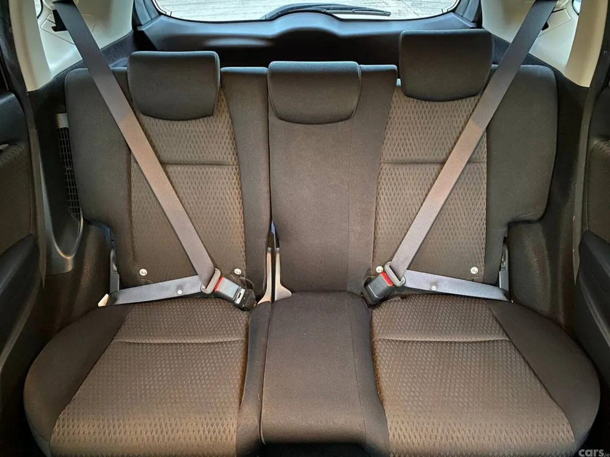 Honda Fit Hatchback, Petrol Hybrid, 2018, Silver