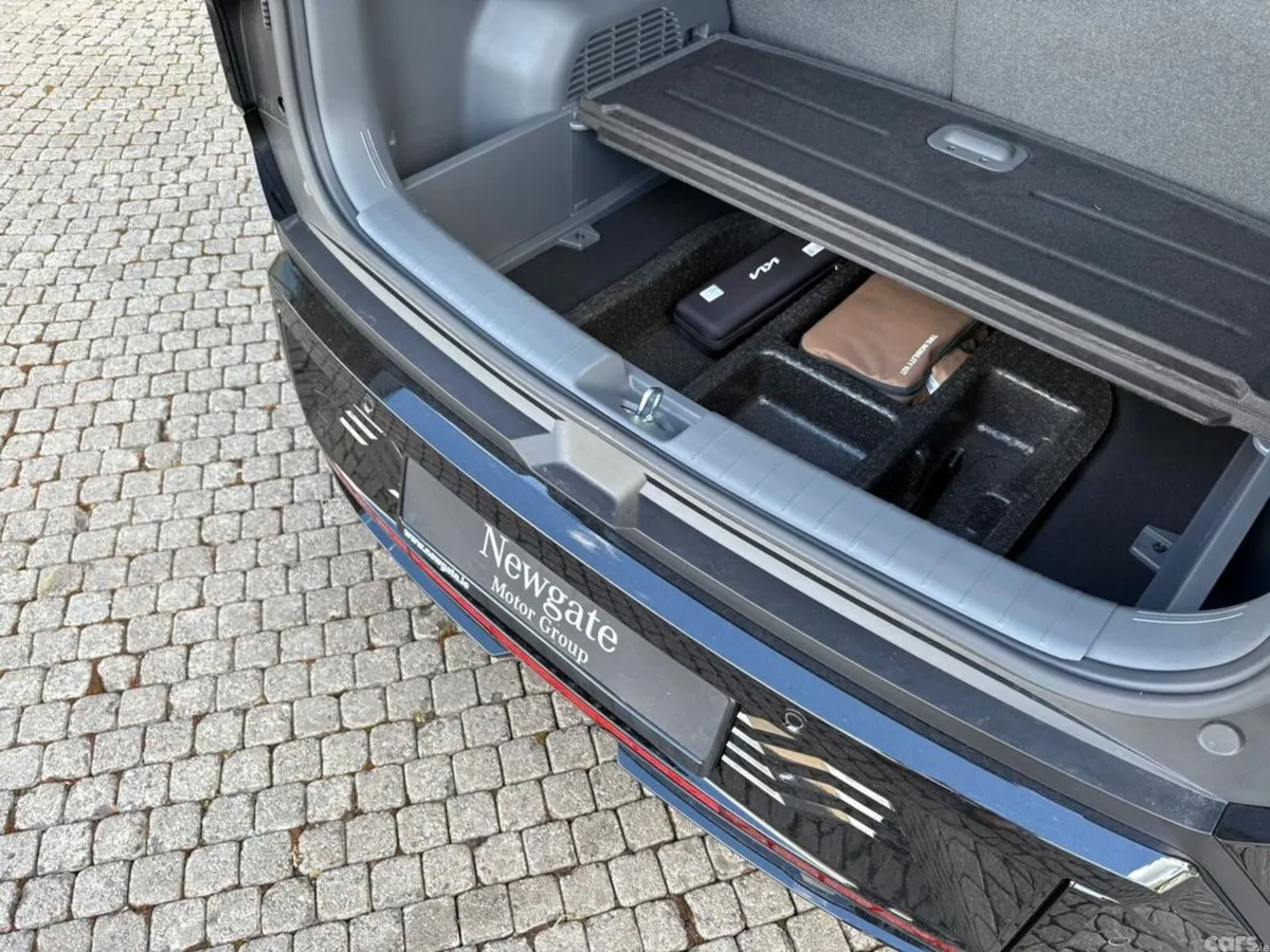 Kia EV3 Hatchback, Electric, 2027, Black