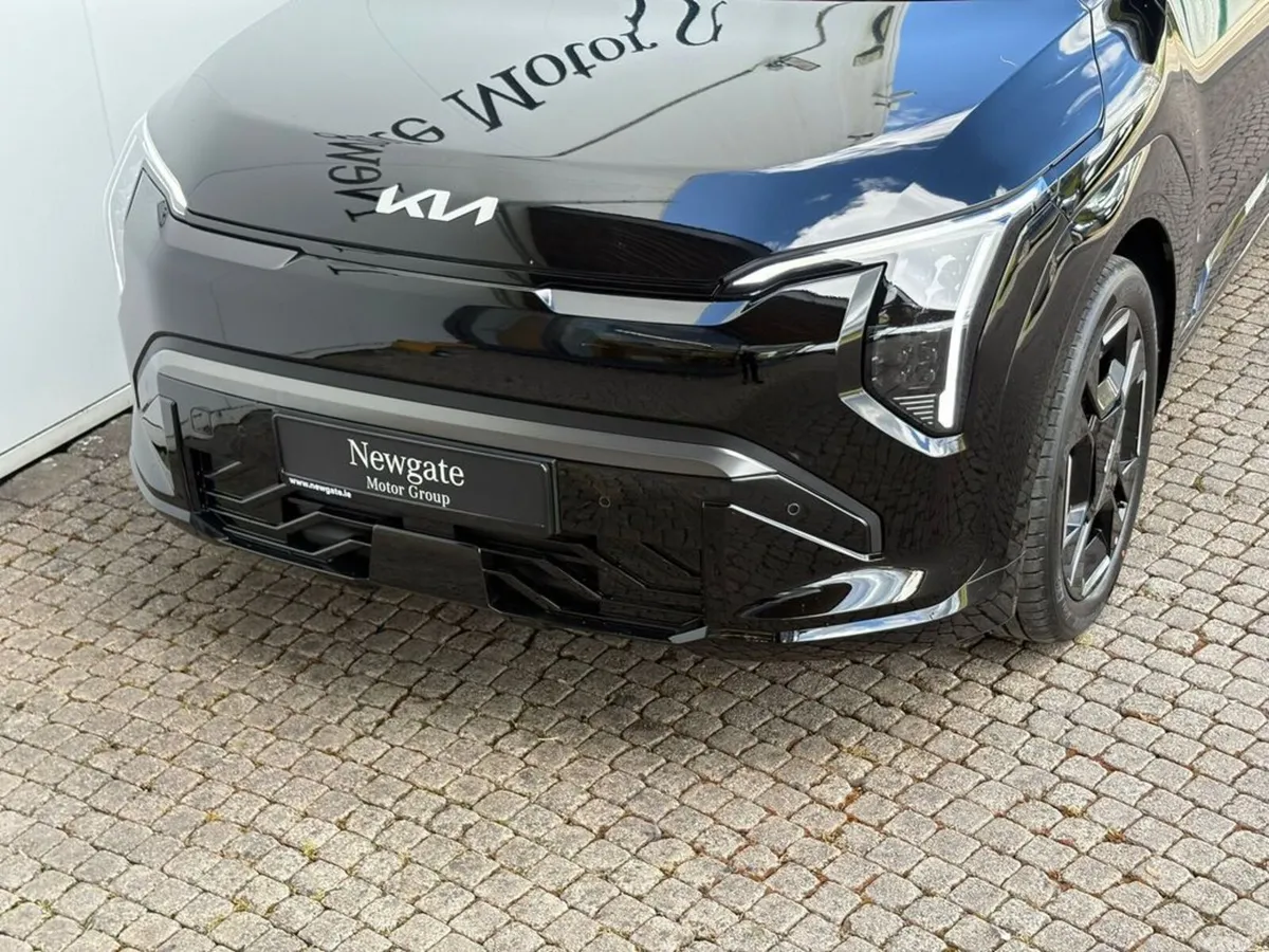 Kia EV3 Hatchback, Electric, 2027, Black