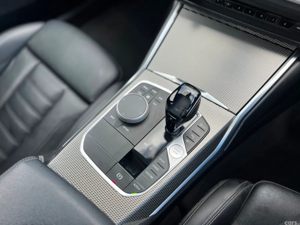 BMW 3-Series Saloon, Petrol Plug-in Hybrid, 2020, Grey