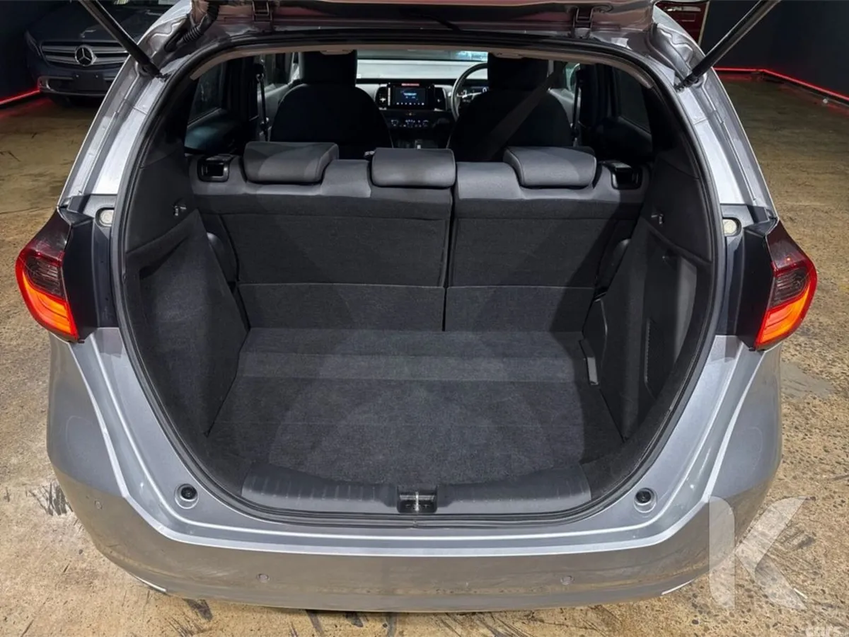 Honda Fit Hatchback, Petrol Hybrid, 2023, Silver