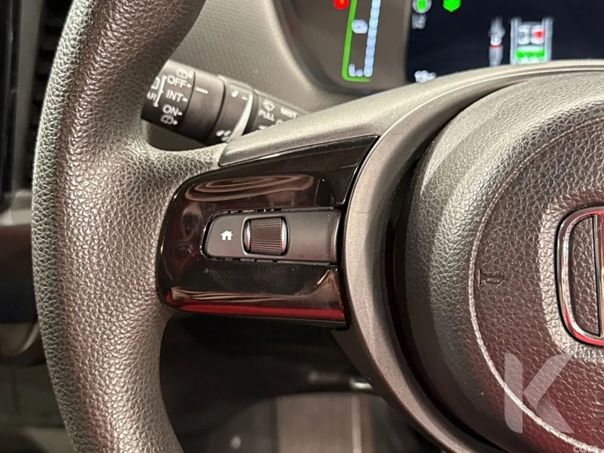 Honda Fit Hatchback, Petrol Hybrid, 2023, Silver