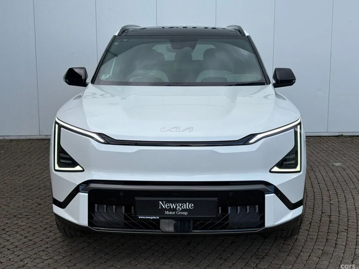 Kia EV5 SUV, Electric, 2027, White