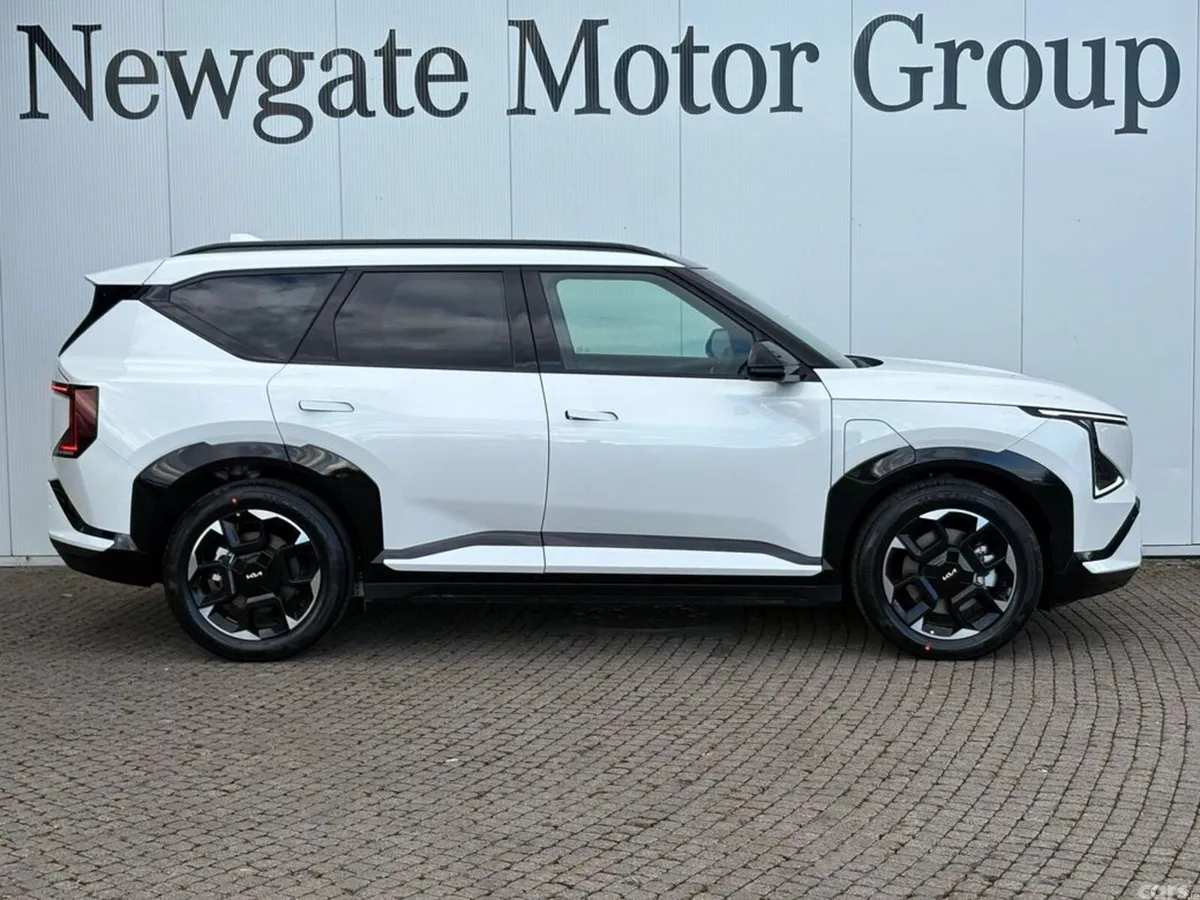 Kia EV5 SUV, Electric, 2027, White