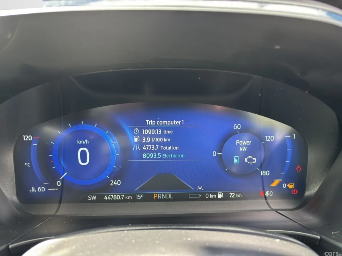 Ford Kuga MPV, Petrol Plug-in Hybrid, 2025, Blue