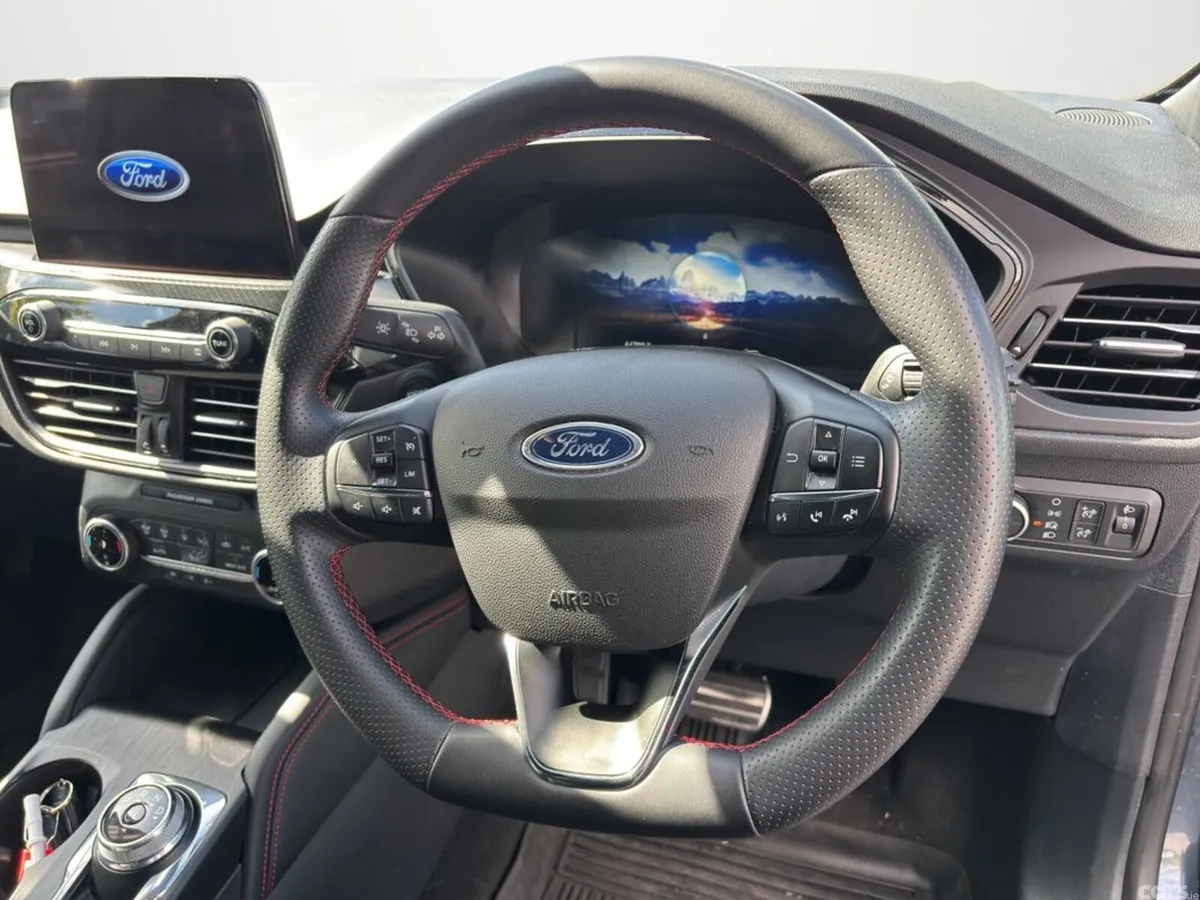 Ford Kuga MPV, Petrol Plug-in Hybrid, 2025, Blue