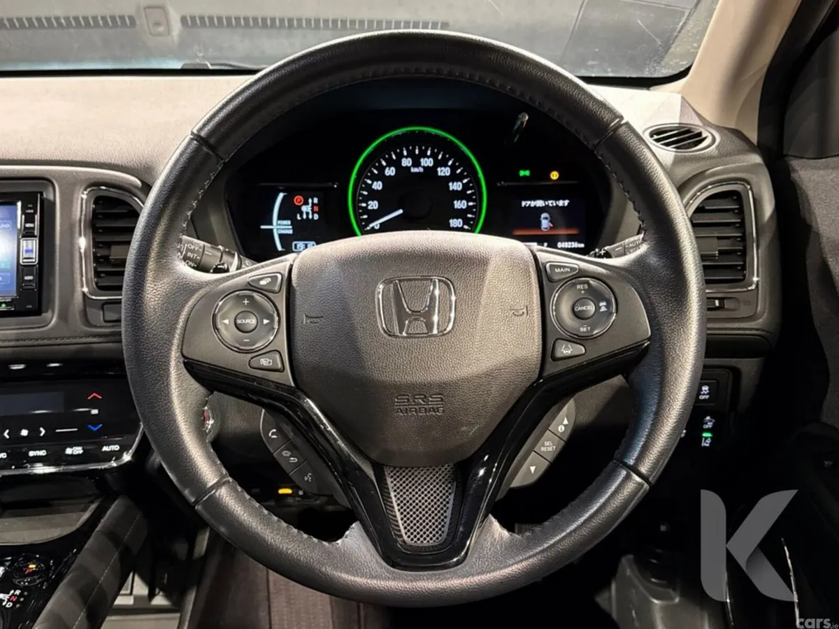 Honda Vezel SUV, Petrol Hybrid, 2020, Red