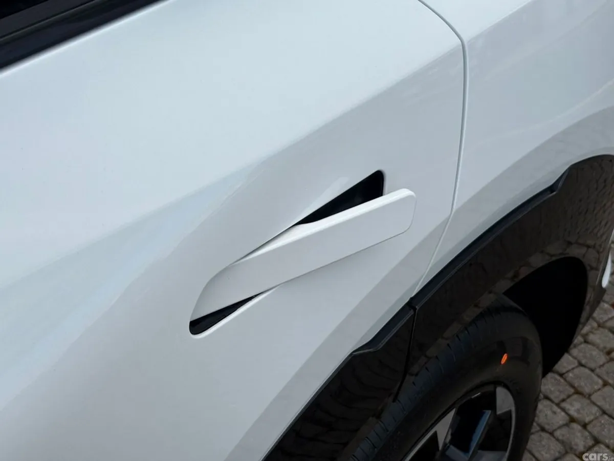 Kia EV5 SUV, Electric, 2027, White