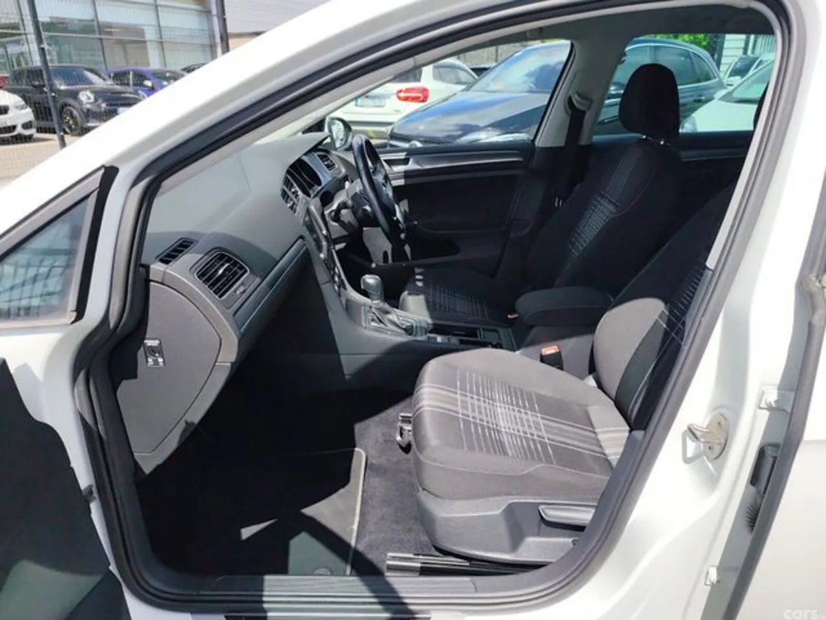 Volkswagen Golf Estate, Petrol, 2015, White