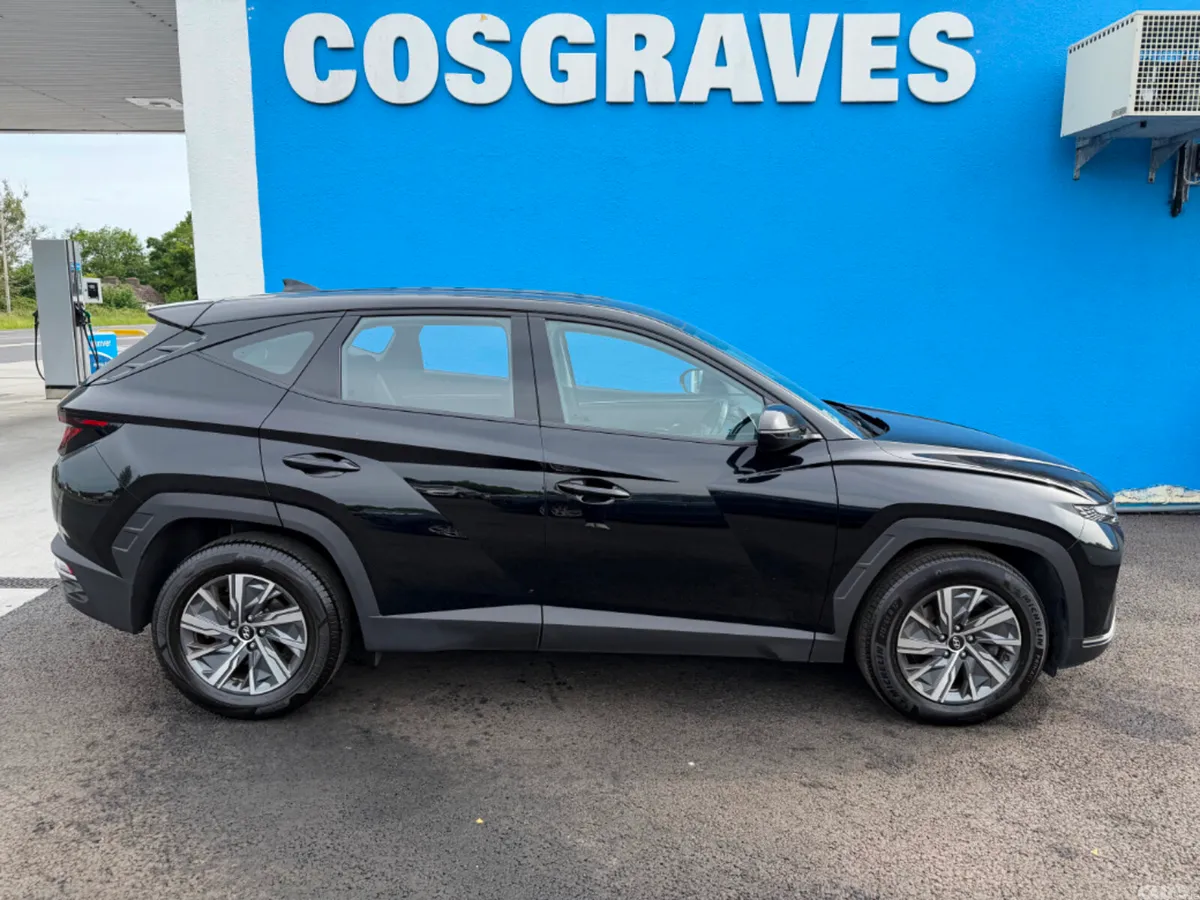 Hyundai Tucson MPV, Diesel, 2024, Black