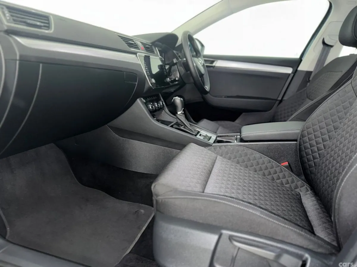 Skoda Superb Estate, Diesel, 2024, Blue
