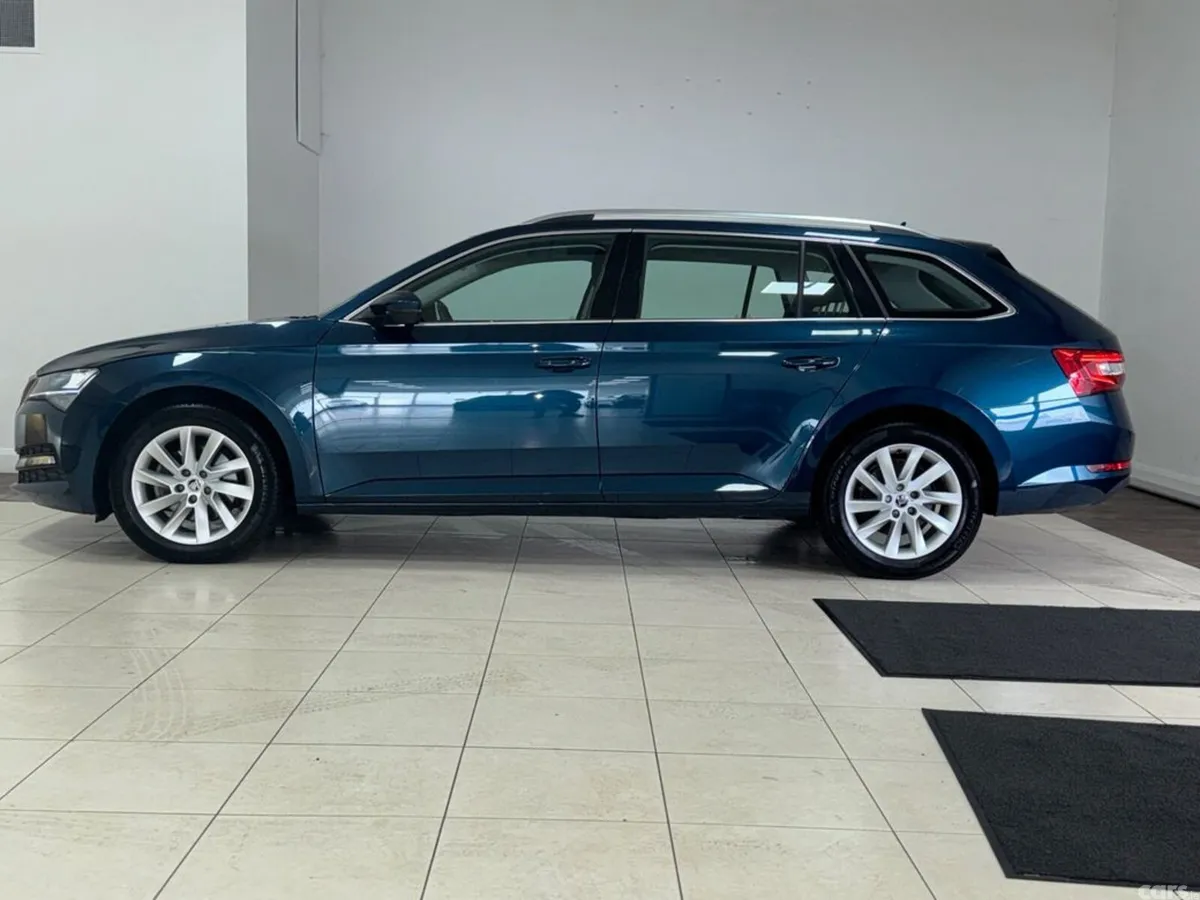 Skoda Superb Estate, Diesel, 2024, Blue