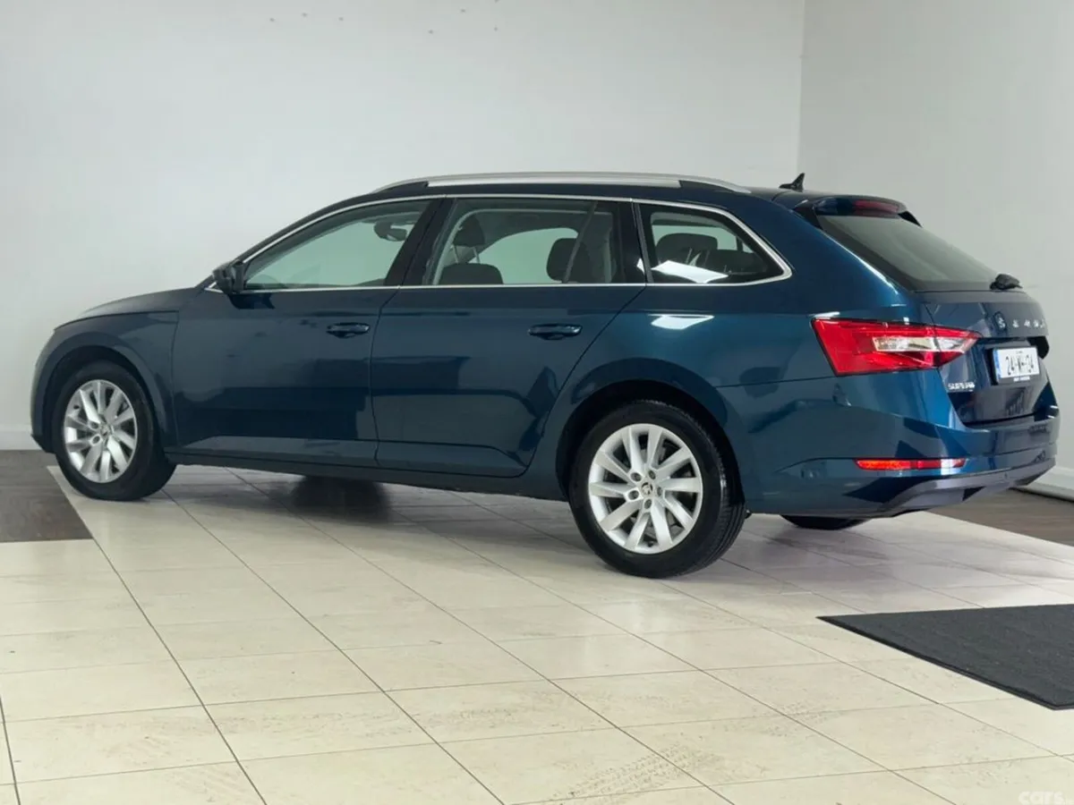Skoda Superb Estate, Diesel, 2024, Blue