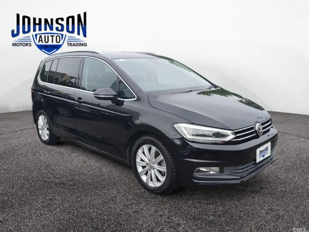 Volkswagen Touran MPV, Petrol, 2016, Black