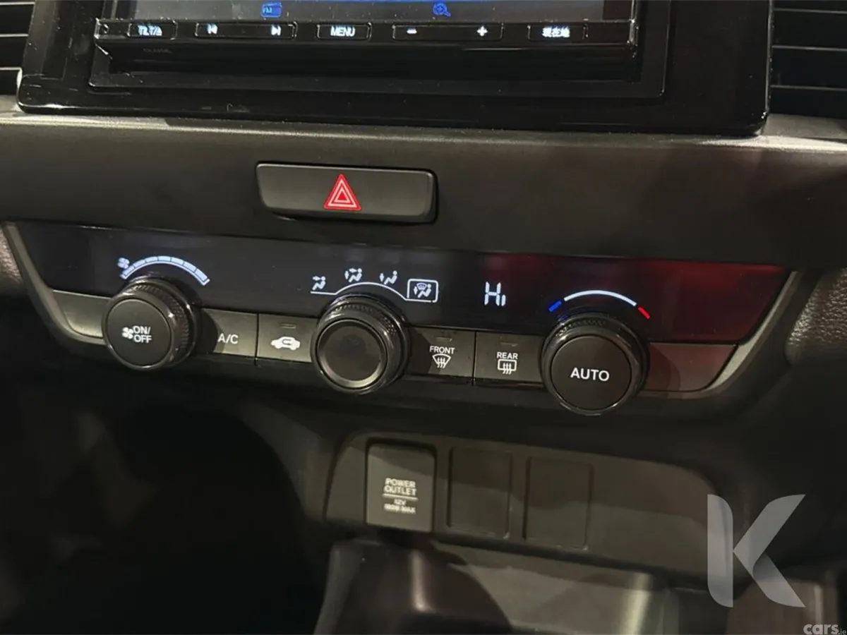 Honda Fit Hatchback, Petrol Hybrid, 2023, Silver