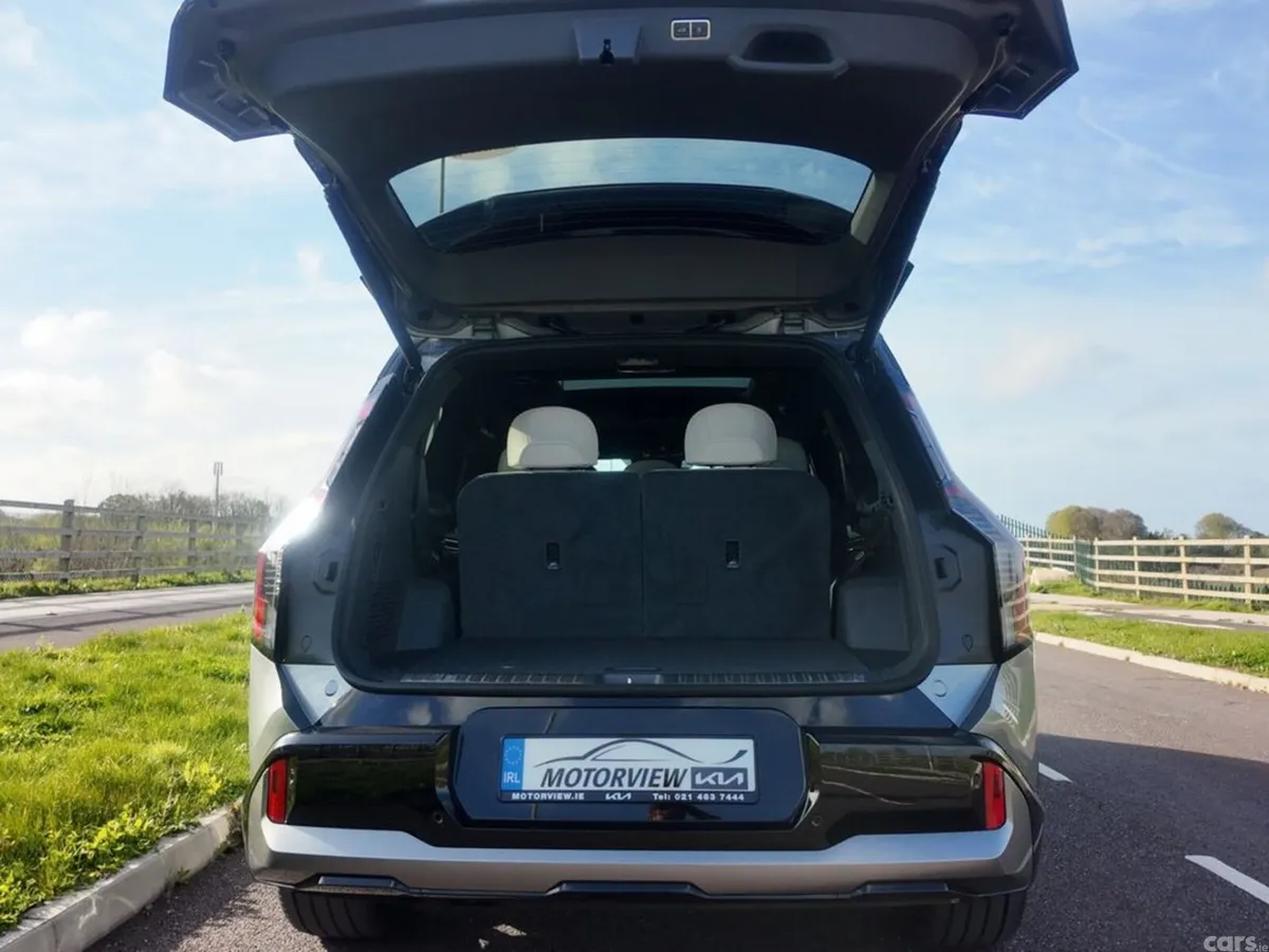 Kia EV9 MPV, Electric, 2027, Grey