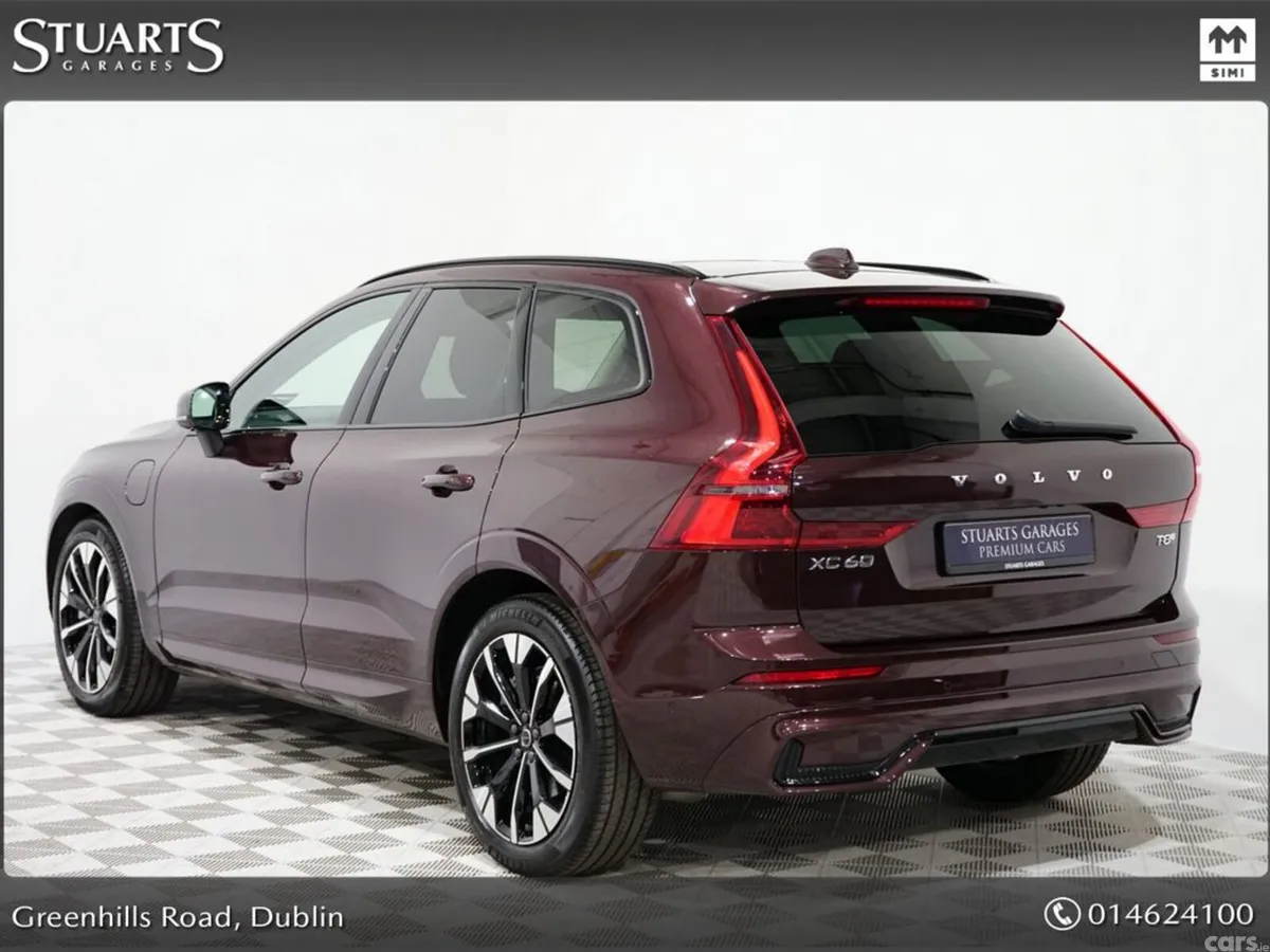 Volvo XC60 Estate, Petrol Plug-in Hybrid, 2025, Red