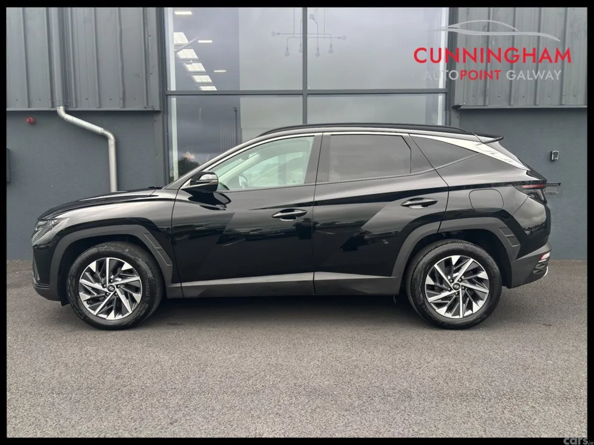 Hyundai Tucson SUV, Diesel, 2024, Black