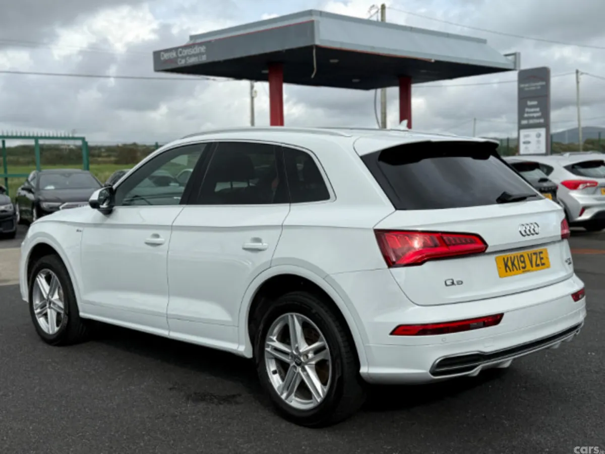 Audi Q5 Estate, Diesel, 2019, White