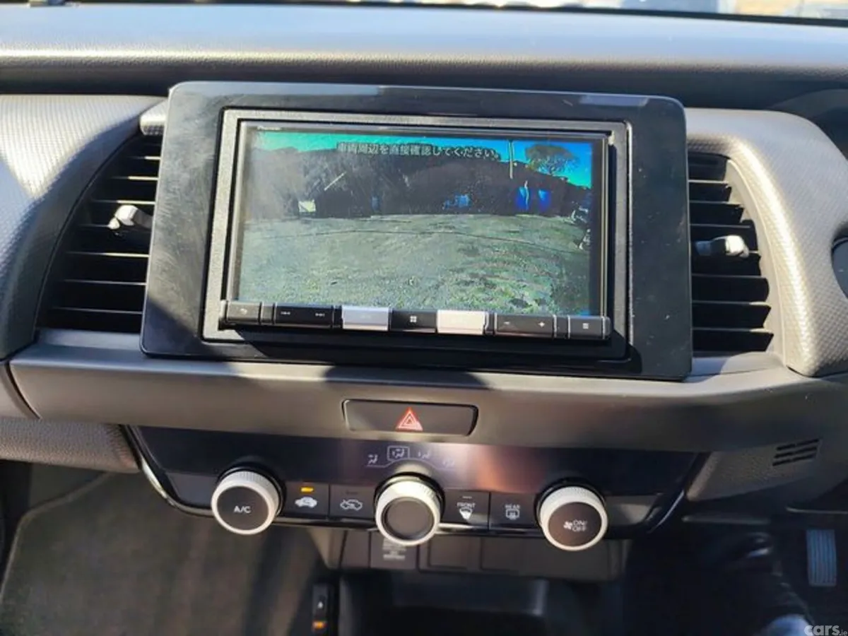 Honda Fit Hatchback, Petrol, 2021, Blue