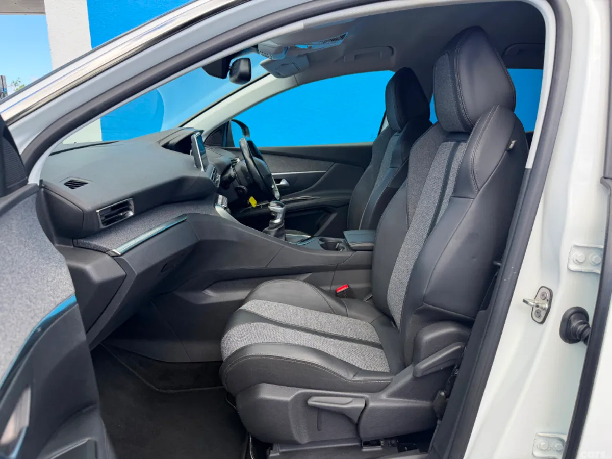 Peugeot 3008 Hatchback, Diesel, 2019, White
