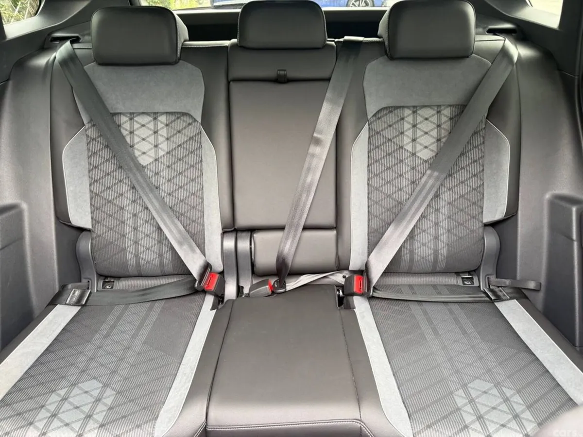 Volkswagen Tiguan SUV, Petrol Plug-in Hybrid, 2024, Silver