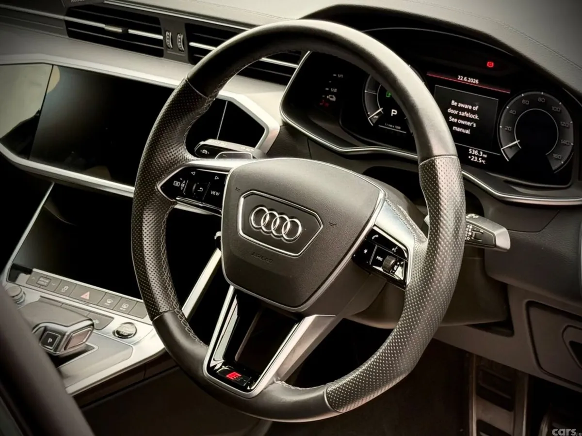 Audi A6 Saloon, Petrol Plug-in Hybrid, 2022, Black
