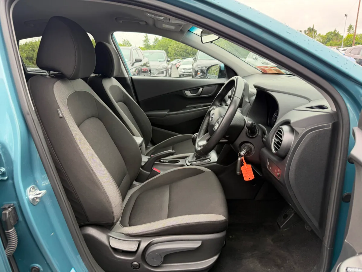 Hyundai KONA MPV, Diesel, 2020, Blue