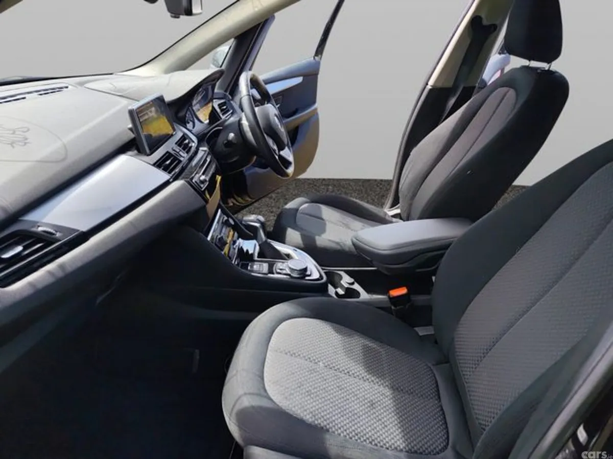 BMW 2-Series Hatchback, Petrol, 2015, Black