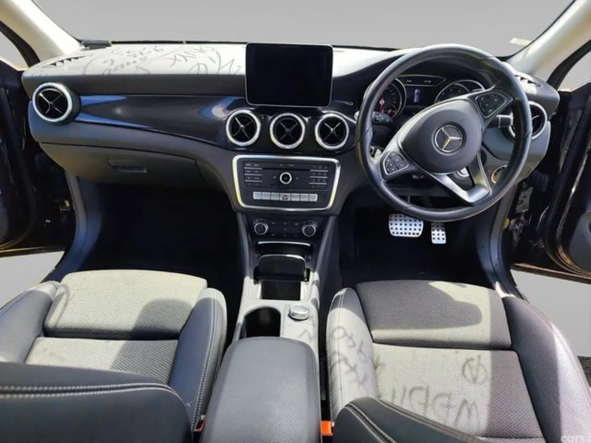 Mercedes-Benz CLA Hatchback, Petrol, 2017, Black