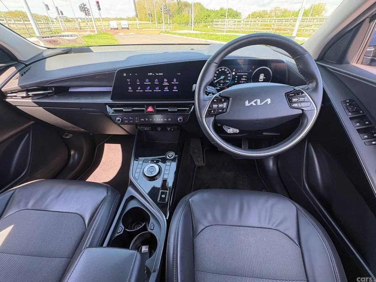 Kia e-Niro Hatchback, Electric, 2023, Blue