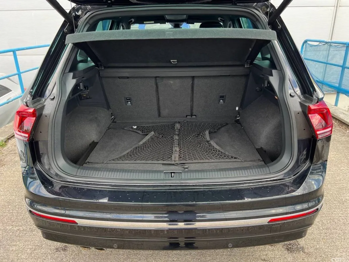 Volkswagen Tiguan SUV, Diesel, 2019, Black