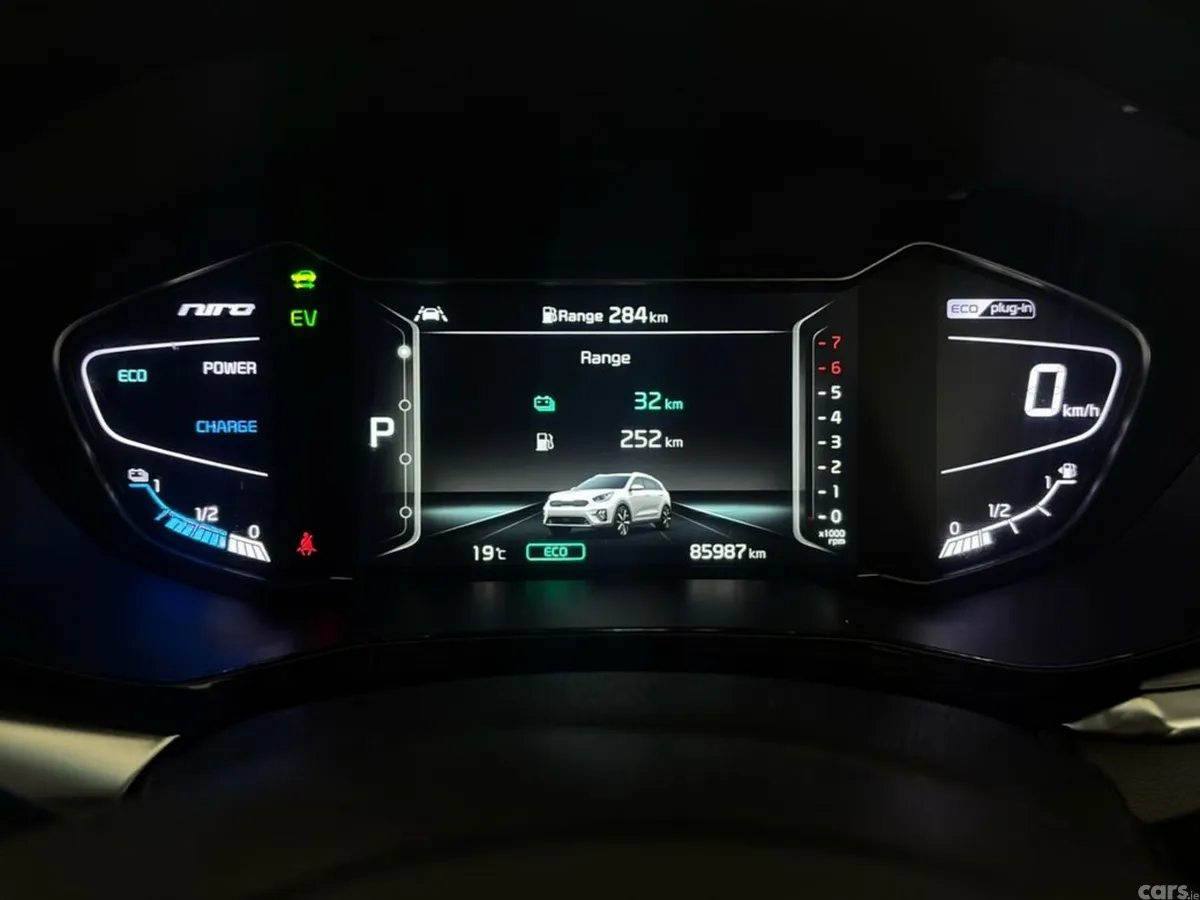 Kia Niro Estate, Petrol Plug-in Hybrid, 2021, Grey