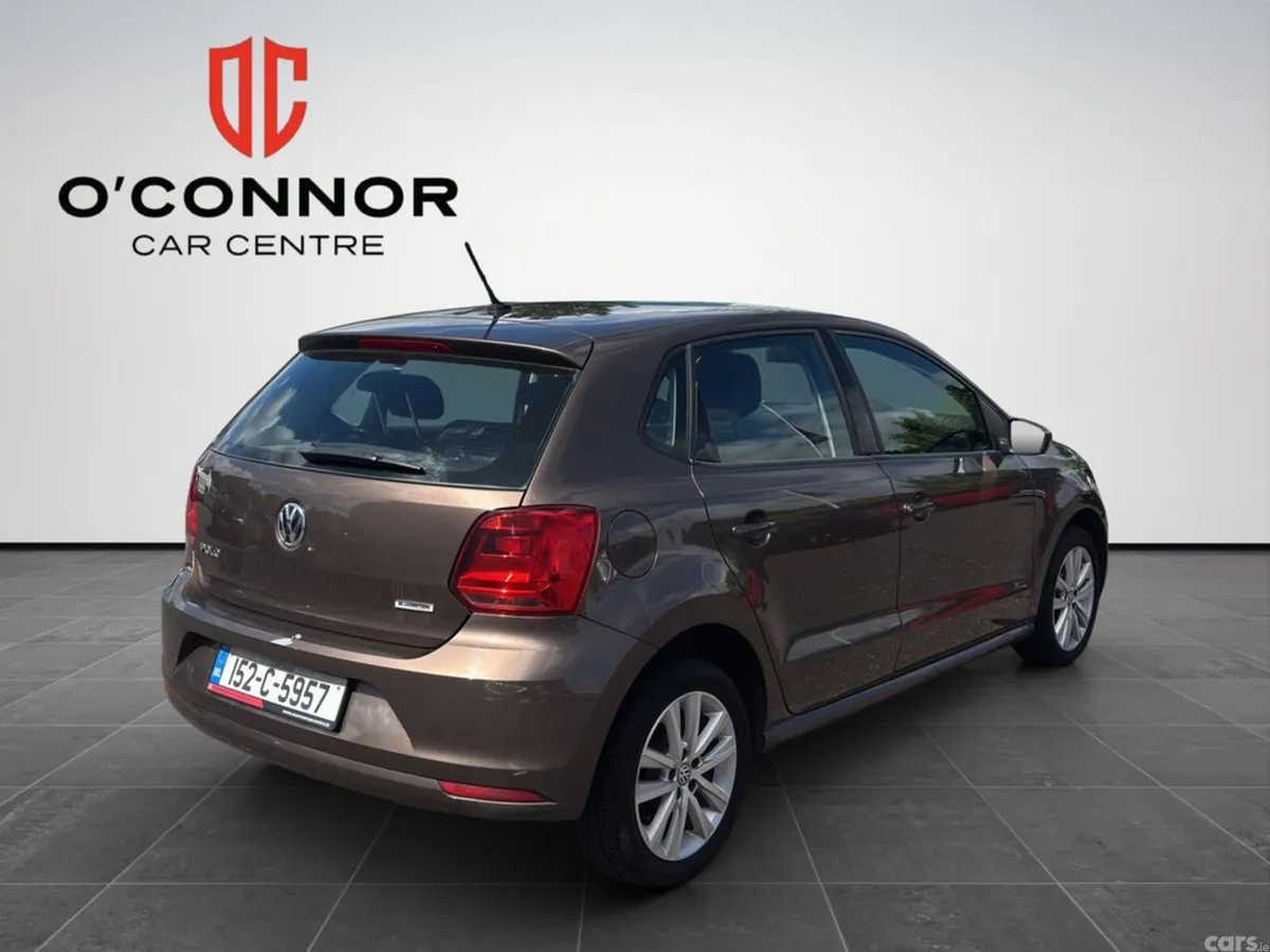 Volkswagen Polo Hatchback, Petrol, 2015, Brown