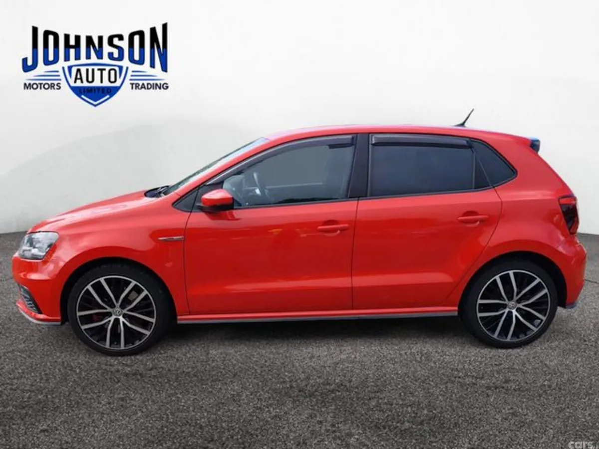 Volkswagen Polo Hatchback, Petrol, 2015, Red