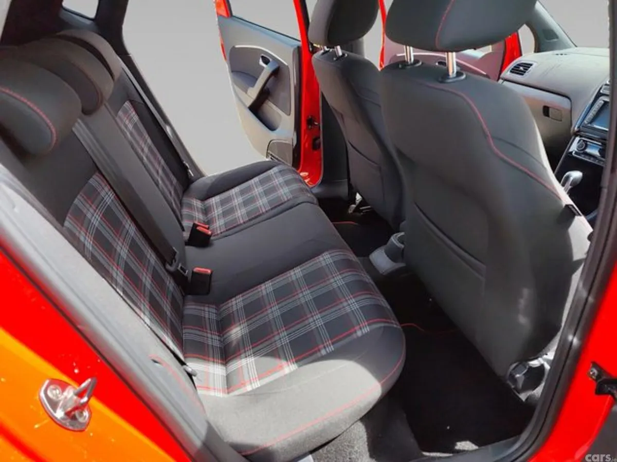 Volkswagen Polo Hatchback, Petrol, 2015, Red