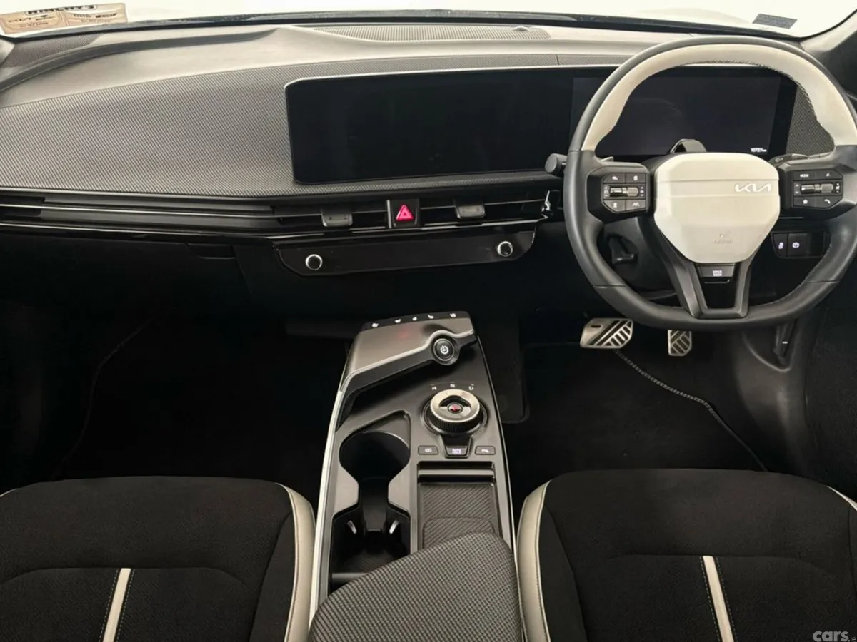 Kia EV6 MPV, Electric, 2025, Black