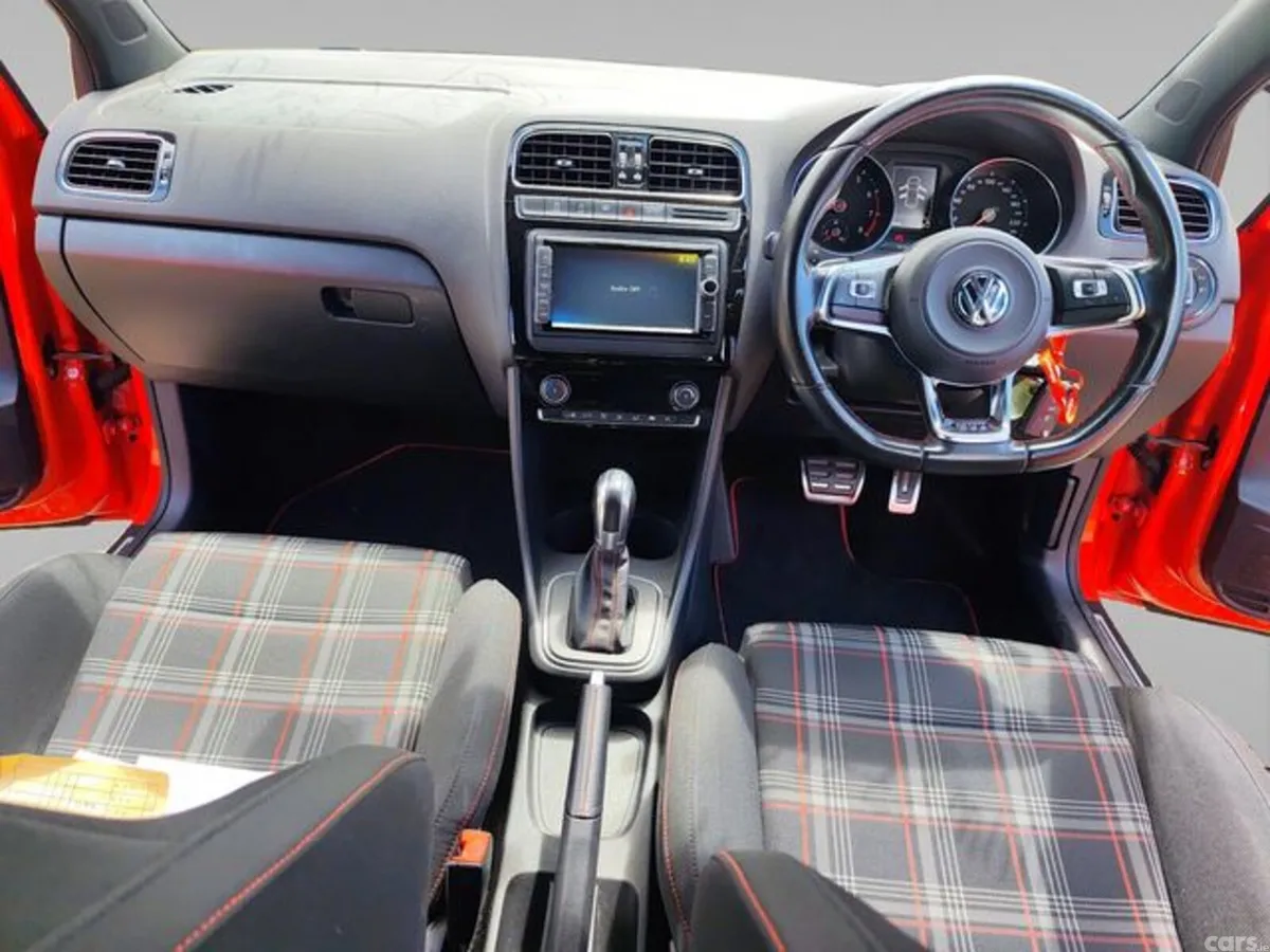 Volkswagen Polo Hatchback, Petrol, 2015, Red