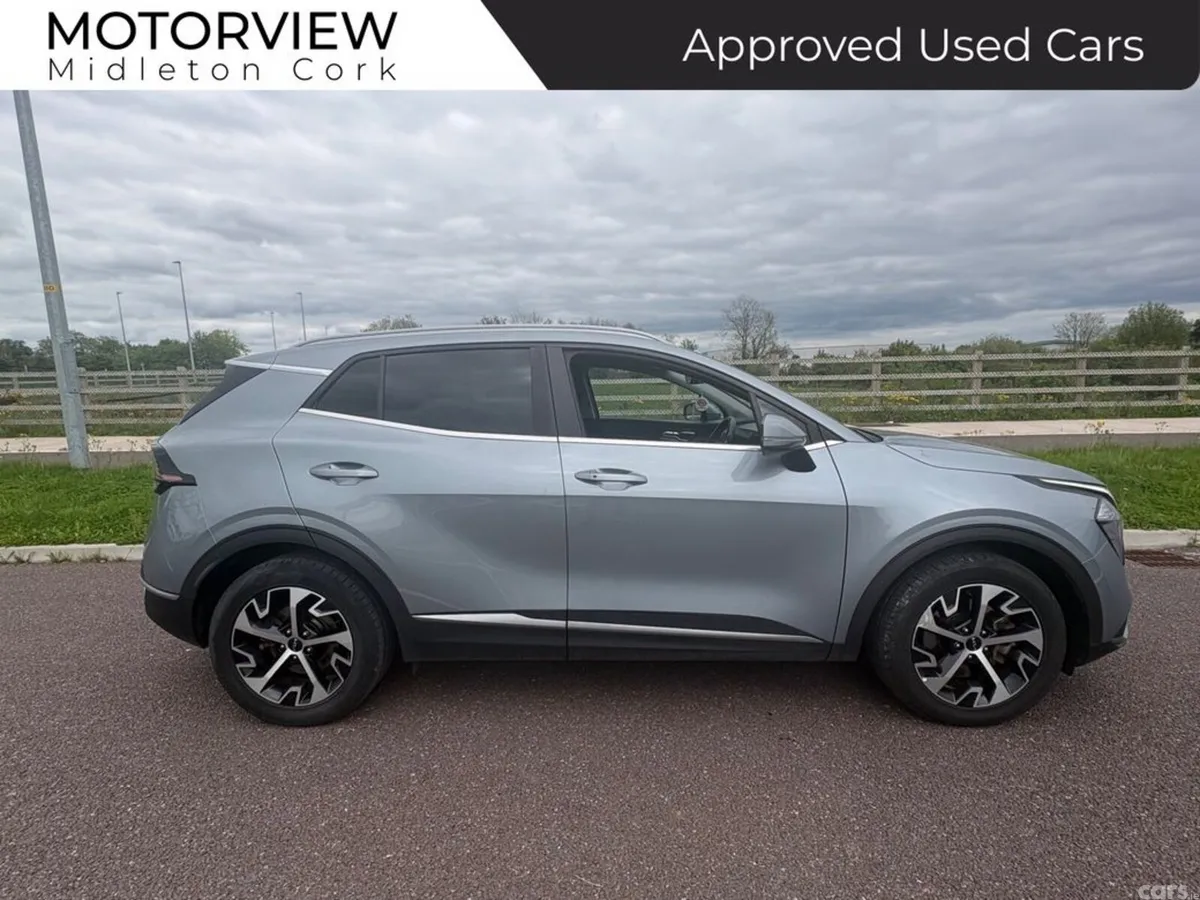 Kia Sportage SUV, Petrol Hybrid, 2023, Grey