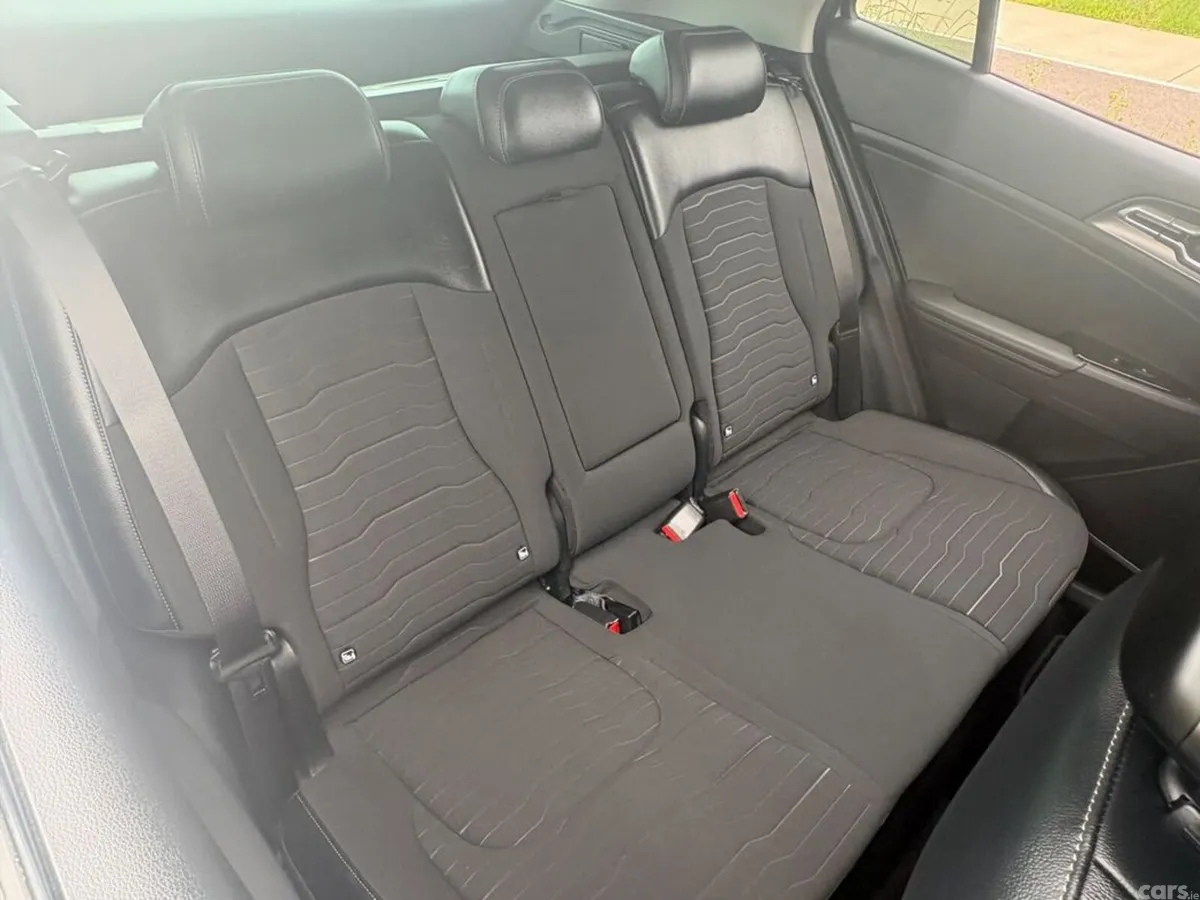 Kia Sportage SUV, Petrol Hybrid, 2023, Grey