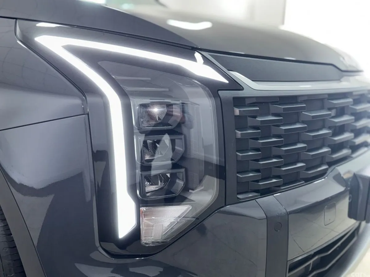 Kia Sportage MPV, Diesel Hybrid, 2025, Grey