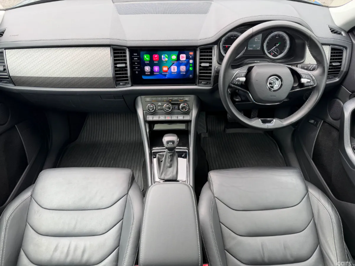 Skoda Kodiaq MPV, Diesel, 2022, Grey