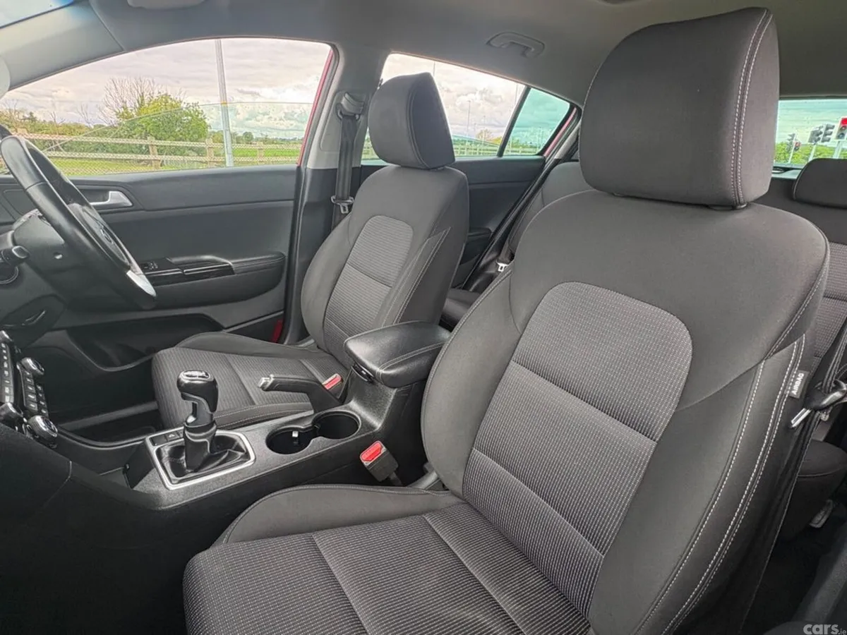 Kia Sportage SUV, Diesel, 2019, Red